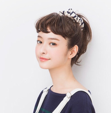 样扎好看 扎马尾的方法 如何扎马尾辫 马尾辫的扎