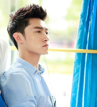 男生发型-男生烫发-好打理男生发型-韩版男发型