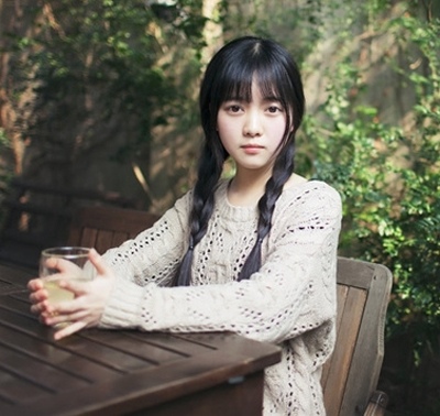 高中生扎马尾辫发型女生怎样好看 学生发型马