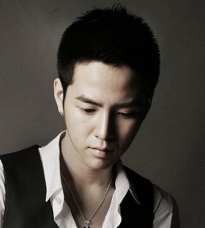 <em>菱形</em>脸型适合的<em>发型</em>-<em>菱形脸</em>适合什么<em>发型</em>-适合