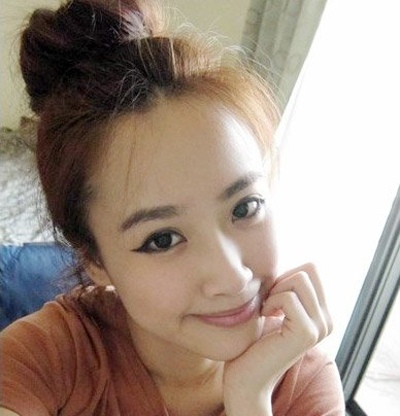 简易发型扎法丸子 丸子发型步骤分解图