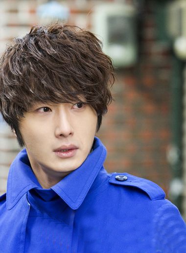 发型设计与脸型搭配-女生发型设计与脸型-男士