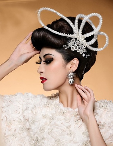 盘头发的方法图解-如何编头发-扎头发的技巧-梳