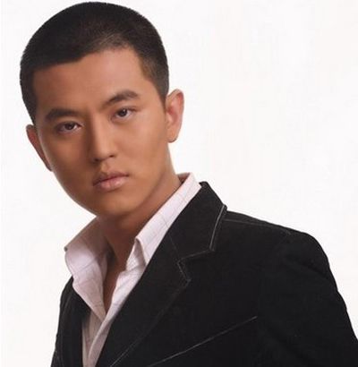 <em>脸</em>有点胖<em>适合</em>什么<em>发型男</em> 男人<em>脸胖</em>发型图片(3