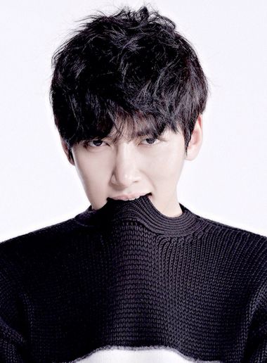 男生自来<em>卷怎么</em>抓<em>头发</em> 自来卷男生发型设计教