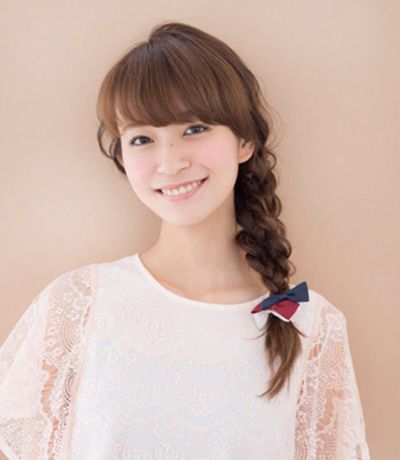 扎头发的方法图解-怎样扎头发简单好看-扎头发