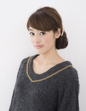 教你如何盘头发-怎样盘头发好看-盘头发的方法