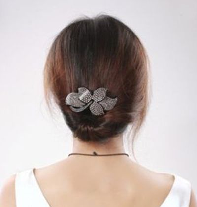 教你如何盘头发-怎样盘头发好看-盘头发的方法