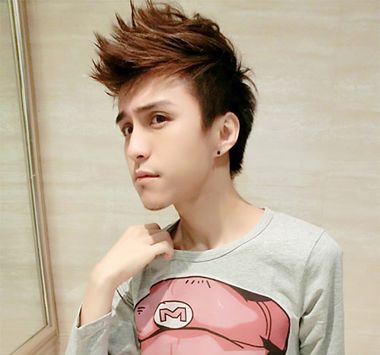 两边剃掉的帅气发型怎么烫好看 两边推掉烫的