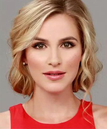 国子脸齐刘海直发发型扎法 适合头发扎起来的