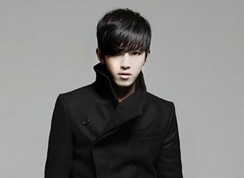 国字脸男生适合什么短发发型图片 国字脸男人