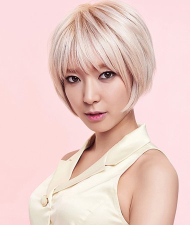 2016女生沙宣短发发型图片 2016女生流行短款沙宣发型图片