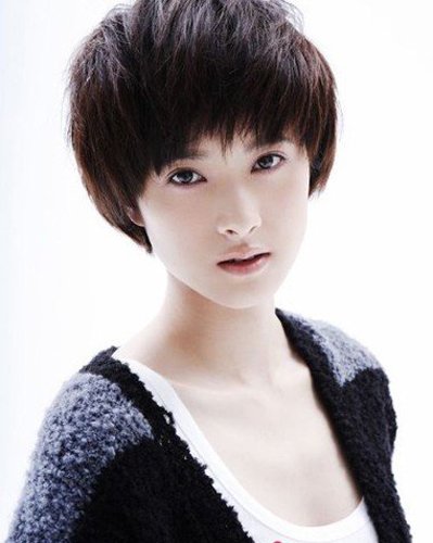 短发-怎么扎好看短发-女生短发发型-韩国女生短