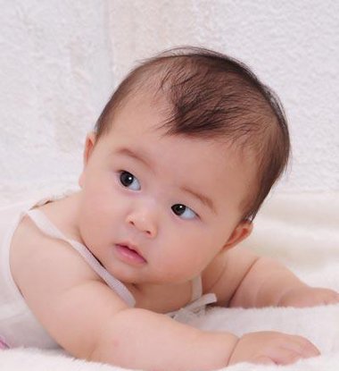 香香美发网-流行发型-脸型搭配-扎法步骤-男生