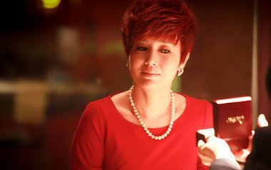 �ʺ϶̷����·�����Ů˧�� ��ɫ�·�Ů�˶̷��̷�