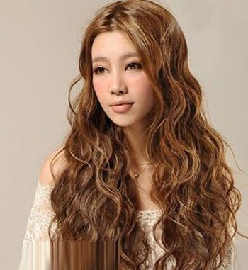 头发发型被烫坏了怎么办 女性烫发发型护理