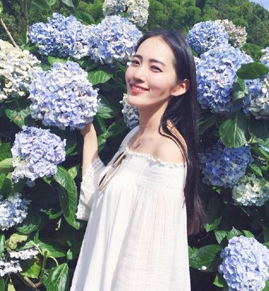 高个子女生直发发型 高个子女孩子的发型(4)