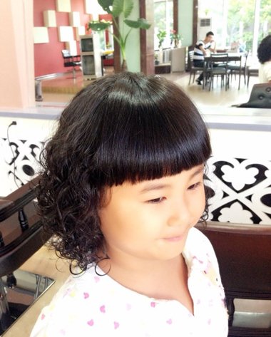 小朋友短中发的发型 小孩短发发型设计图片