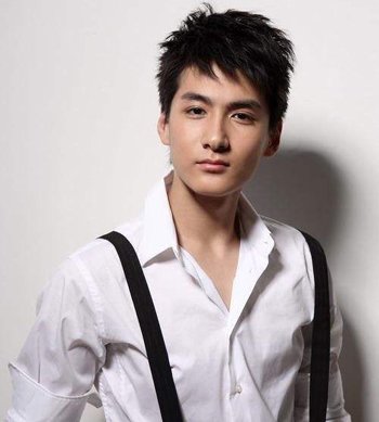 方脸男明星有哪些发型 方脸男明星造型图片快来挑选吧