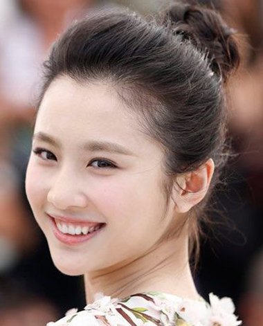 怎样扎好看的丸子头简单又不松 最简单扎丸子头方法