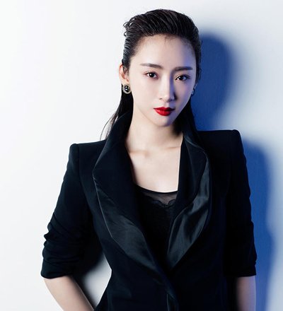 ���ǳ������ﲻͬ��� ���Ǹ�������������Ů�������л�