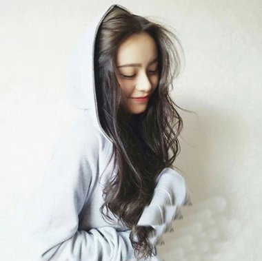 韩式长头发陪你过冬天 打造甜美气质风范梳发