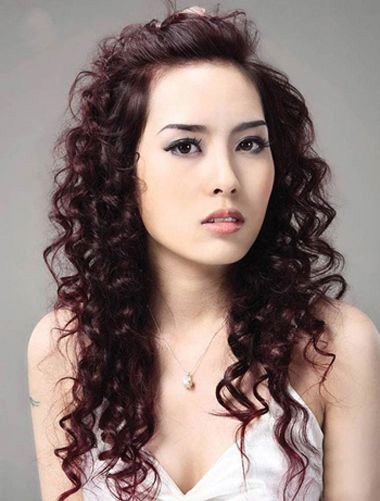 ŷ������մ��̷�ʾ�� ���ڻ�����Ů���������