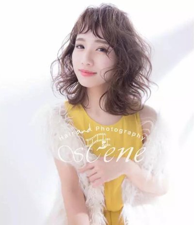 短发留长发如何度过尴尬期 这些中发发型决不能错过