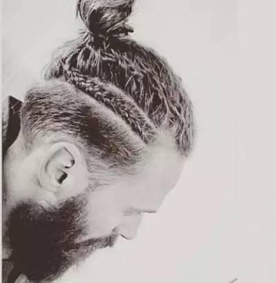 炎炎夏日男生也能做清凉扎发 男生个性扎发发型图片