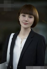 女星袁泉精剪短发发型图片 职场女性适合剪的短发造型