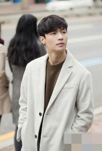 张艺兴极限挑战纹理烫 男星最潮短头发赚足眼球