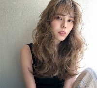 一胖毁所有那是你发型没选对 大脸女生今年发型这样选秒变小脸