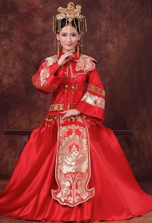 中国风新娘扎盘头发图片 红色龙凤褂配盘头发造型