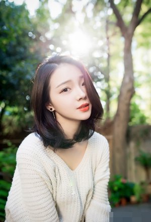 Ⱦʲô��ɫ��ͷ�������� Ů���̷��ʺϵ�ɫ��ͼ