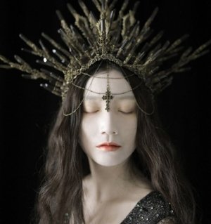 ���ɾ��Ͳ��˾������� Ů��������Ȼ΢����������