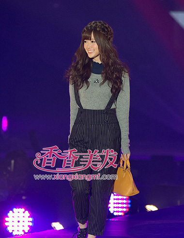 Բ������΢���� �ܳ�����С���Ӿ�