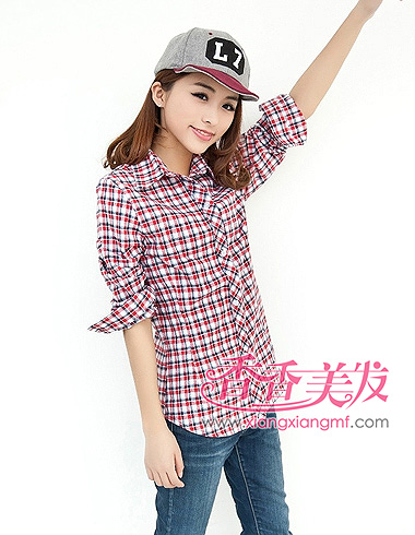 �ٱ�Ů��У԰����  �ഺ����ѧԺ��