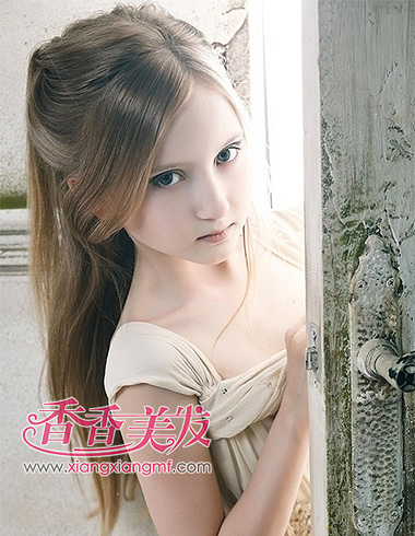 ����СŮ�����ʷ��� ���ſɰ���Ů����