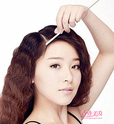 5����Ů�����黨���෢