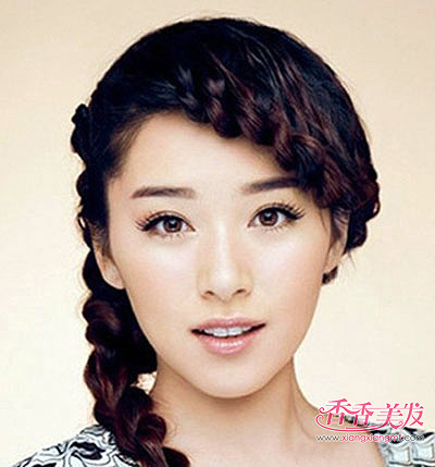 5����Ů�����黨���෢