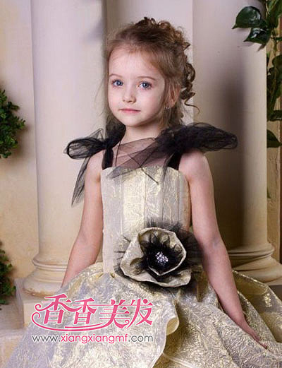 ͯģAngelina���ʹ󼯽� �Ź־����ʽ������