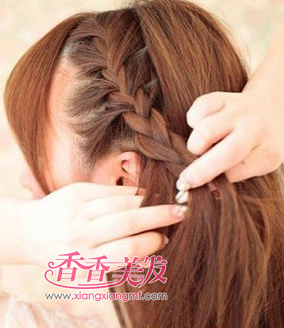 ��ʽ��Ů��෢ Լ�������ر�