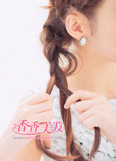 ������߹��̷����� ���Ŵ���HOLDȫ��