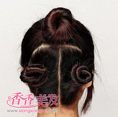 ��������ͷ������ �߹����Ů�񷶶�