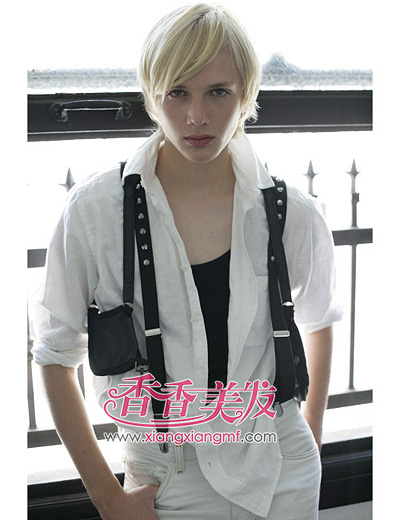 ŷ�����з��ʹ��̵� ��˧Ӣ�׷�ǳ�����