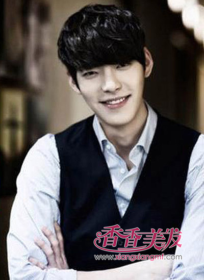 ¹�Ϻڷ������ ���Ǻ�ɫʱ�з��ʹ��̵�