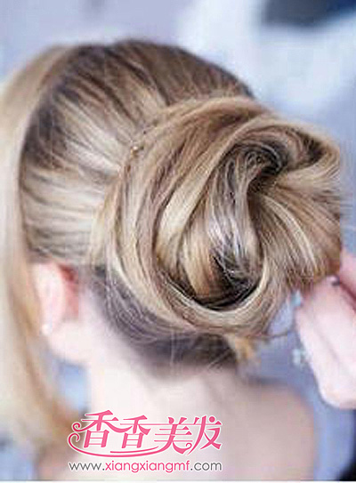 ������ɢ����ͷDIV �����о��Ը߹�����