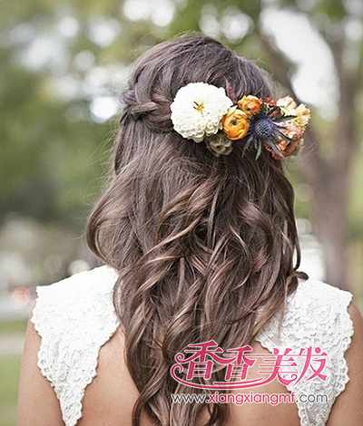 Ψ����������෢���� Ů����������ؾ�