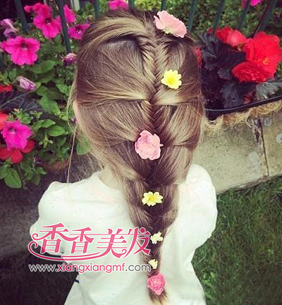 ��������СŮ����ѡ���� С��ʹҲҪ���ڲ�ͬ