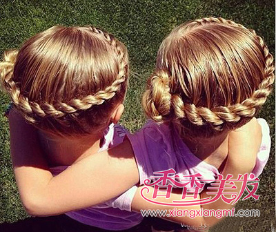 ˫����girls���Գ��ȱ෢ �Ķ�����